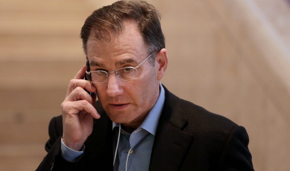 Glencore chief executive Ivan Glasenberg is trying tries to bolster investor confidence amid a worsening commodity