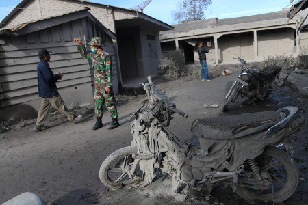 Volcano erupts in western Indonesia, killing 3 villagers