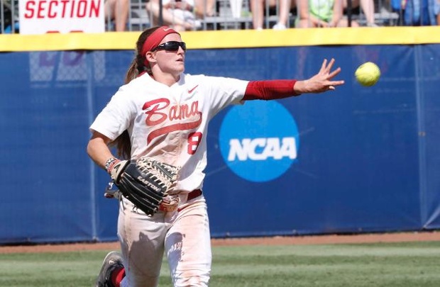 Alabama softball ended its 2016 season with a hard-fought game against LSU falling 6-4 with a late rally coming just short in the final innings