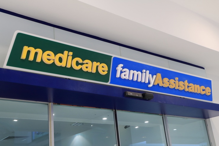 Turnbull backs down on Medicare payments system outsourcing