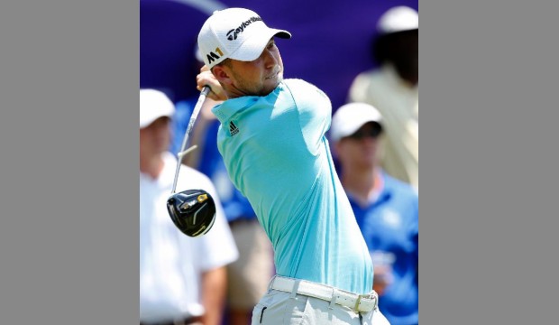 Daniel Berger leads in Memphis, Mickelson four back