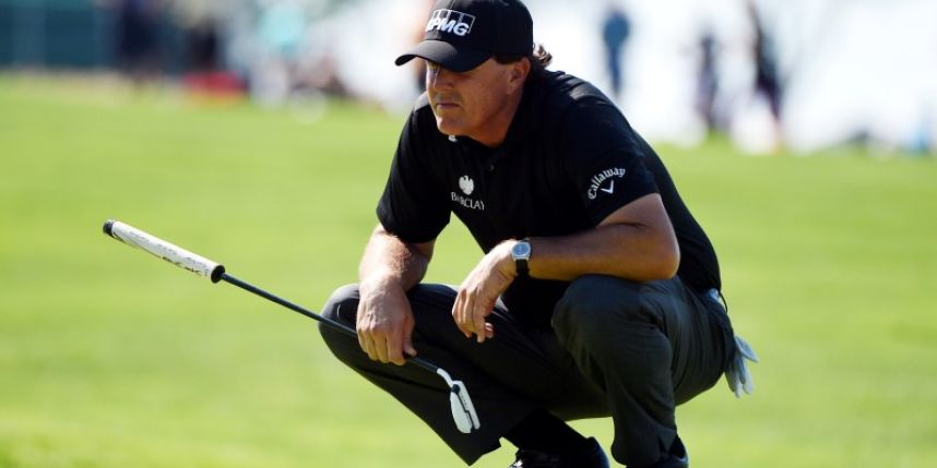 Mickelson's grand slam hopes recede with Open missed cut