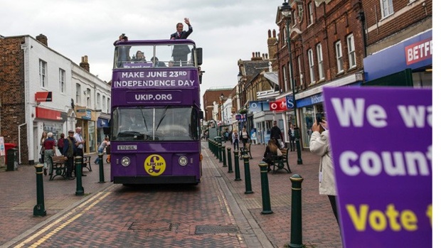 UKIP Brexit bus