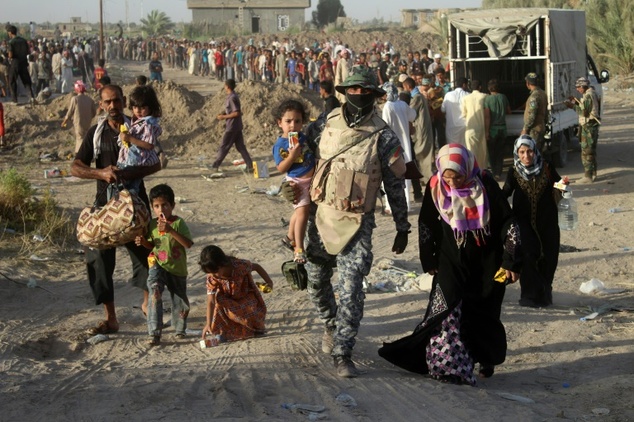 Amiriyiah al-Fallujah after Iraqi government forces evacuated civilians from Fallujah