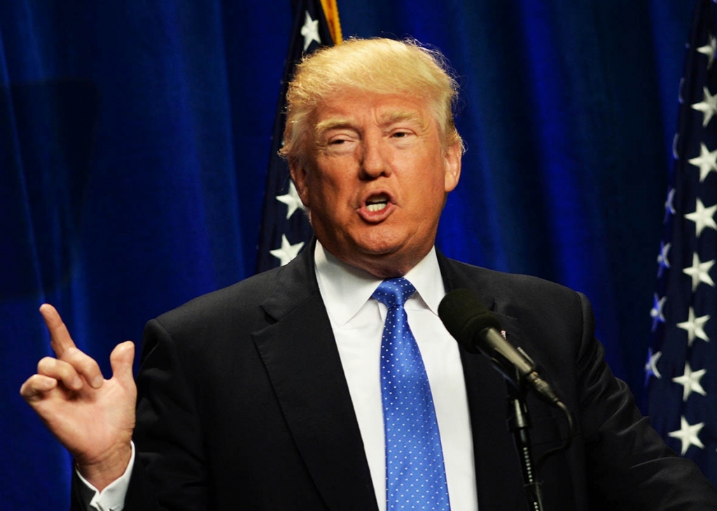 Republican Presidential candidate Donald Trump speaks at Saint Anselm College