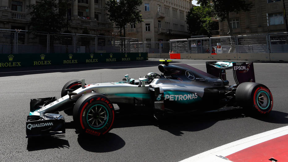 Nico Rosberg Mercedes on pole for F1 Grand Prix of Europe at Baku