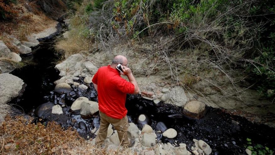 Ventura Calif. Thousands of gallons of crude oil spilled Thursday from a pipeline and flowed down an arroyo in Southern Califo