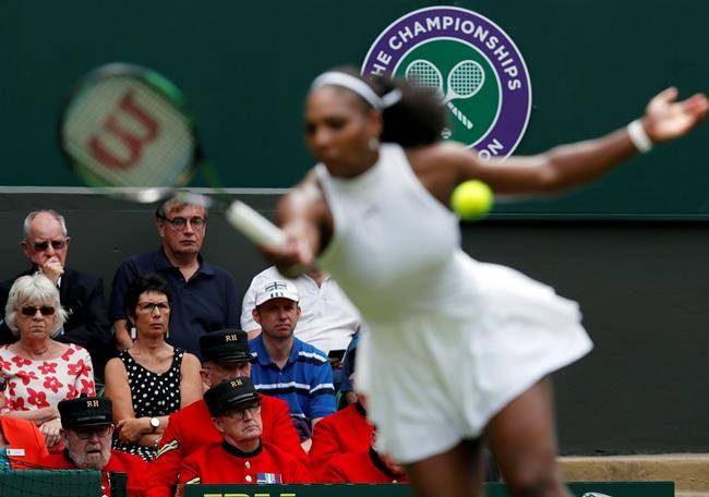 Serena Williams labors to 1st round Wimbledon win