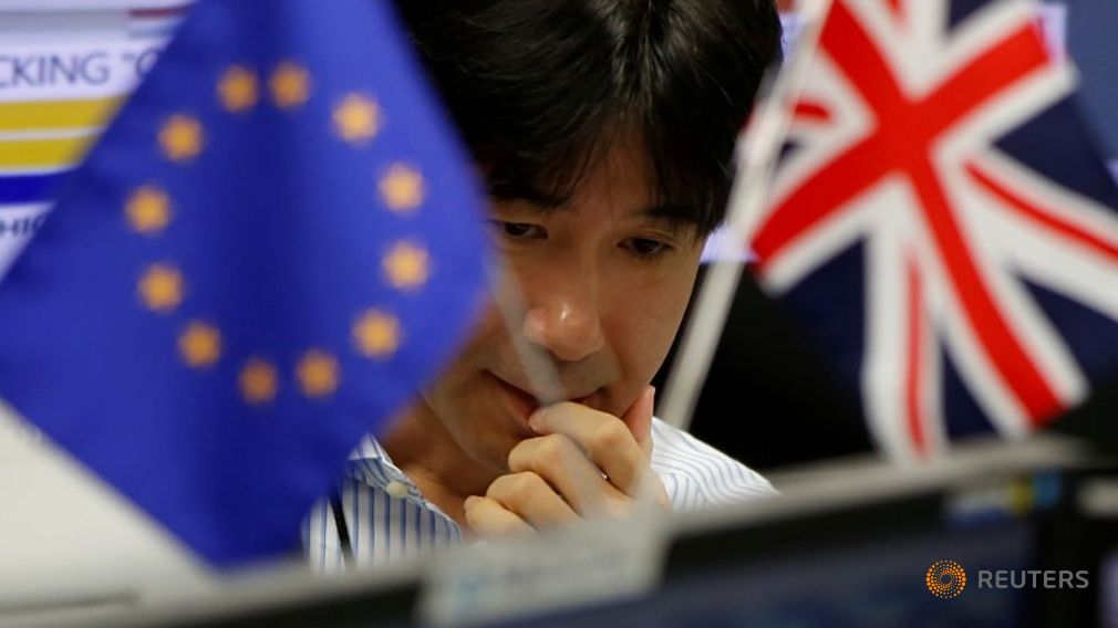 Chaos in world stock markets after Britain votes to leave EU