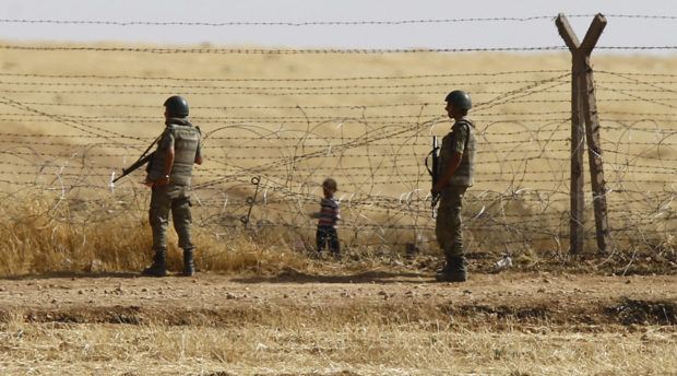 Turkish border police kill 11 civilians on Syrian border