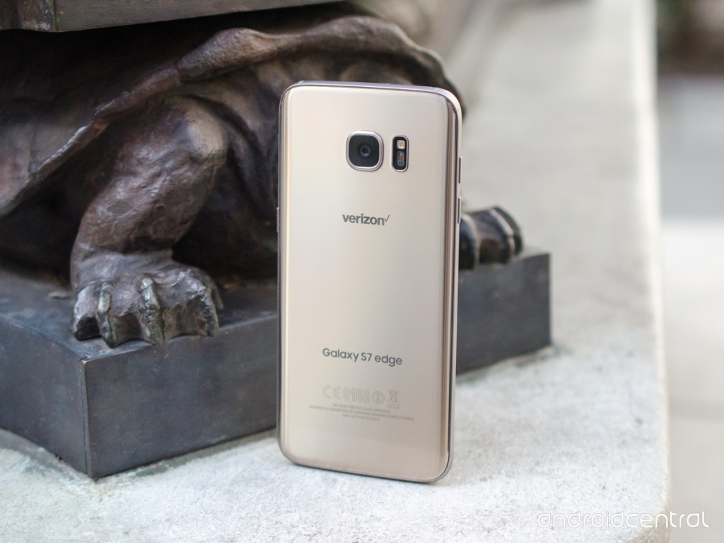 Verizon pushes June security patch update to Galaxy S7 and S7 edge