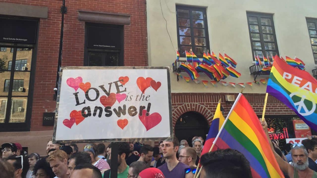 New Yorkers gather in grief at the Stonewall Inn