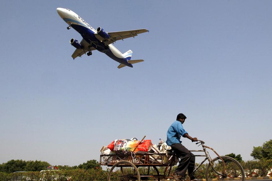 Dubai-Kozhikode Flight Lands in Mumbai After a Passenger Tries to Enter Cockpit