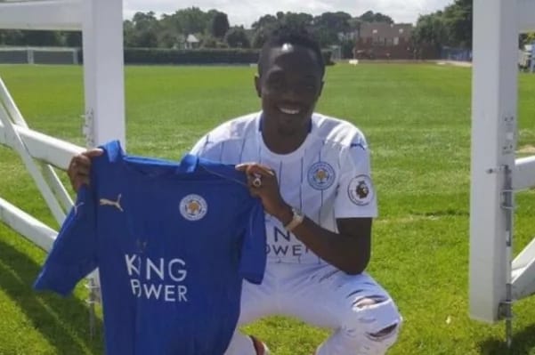 Ahmed Musa signs for Leicester City