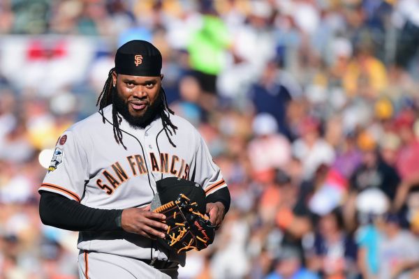 Johnny Cueto #47 of the San Francisco Giants