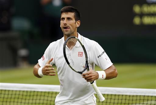 Djokovic advances with 30th straight Grand Slam match win