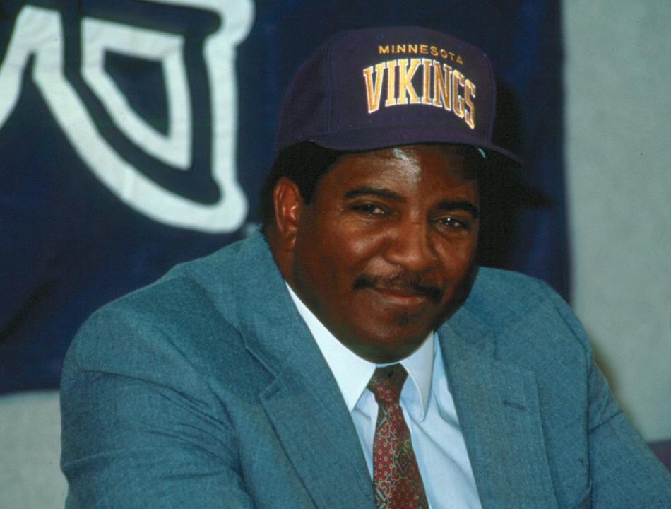 Dennis Green, longtime Vikings coach, dead at 67