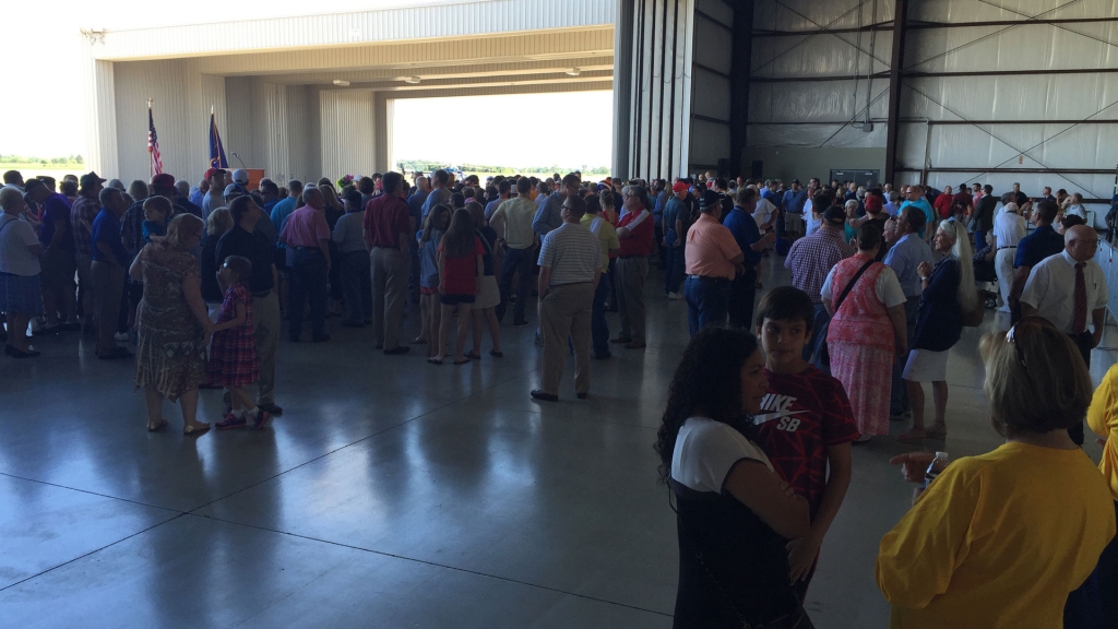 Hundreds gathered Saturday at Indianapolis Executive Airport in Zionsville for Gov. Mike Pence's'welcome home rally