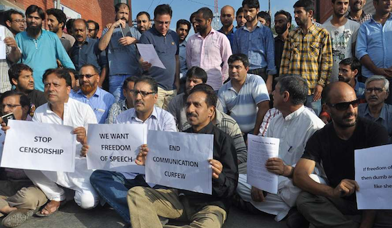 Newspaper owners and journalists on Saturday staged a protest against the gag imposed in the Valley | Courtesy