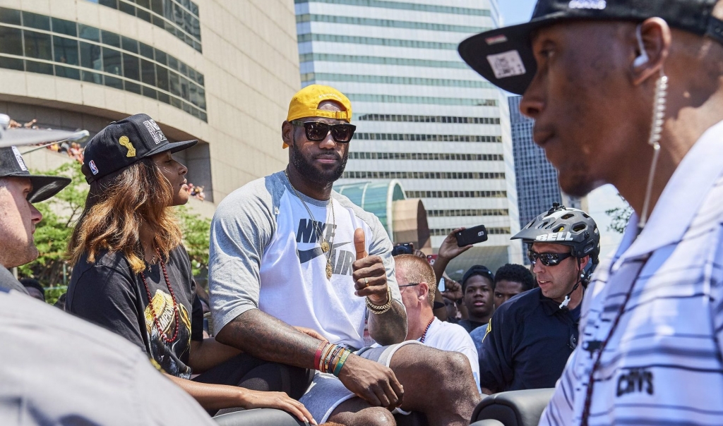 Is Le Bron James Pushing For A Kevin Love-DeMarcus Cousins Trade