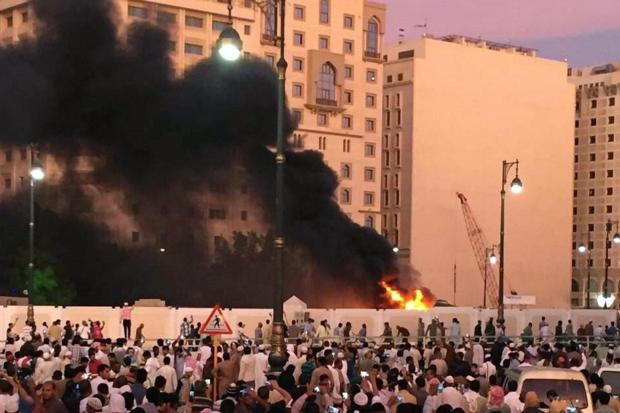 Suicide bombings shake Saudi Arabia, four dead at holy site