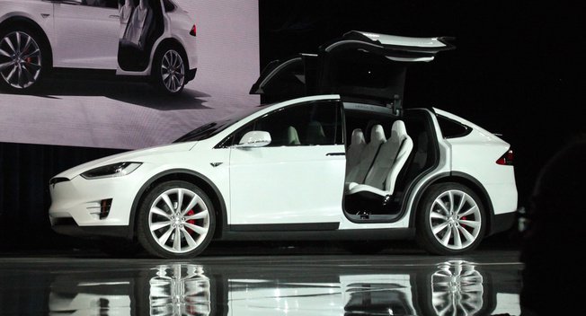 NHTSA investigates Model X rollover accident