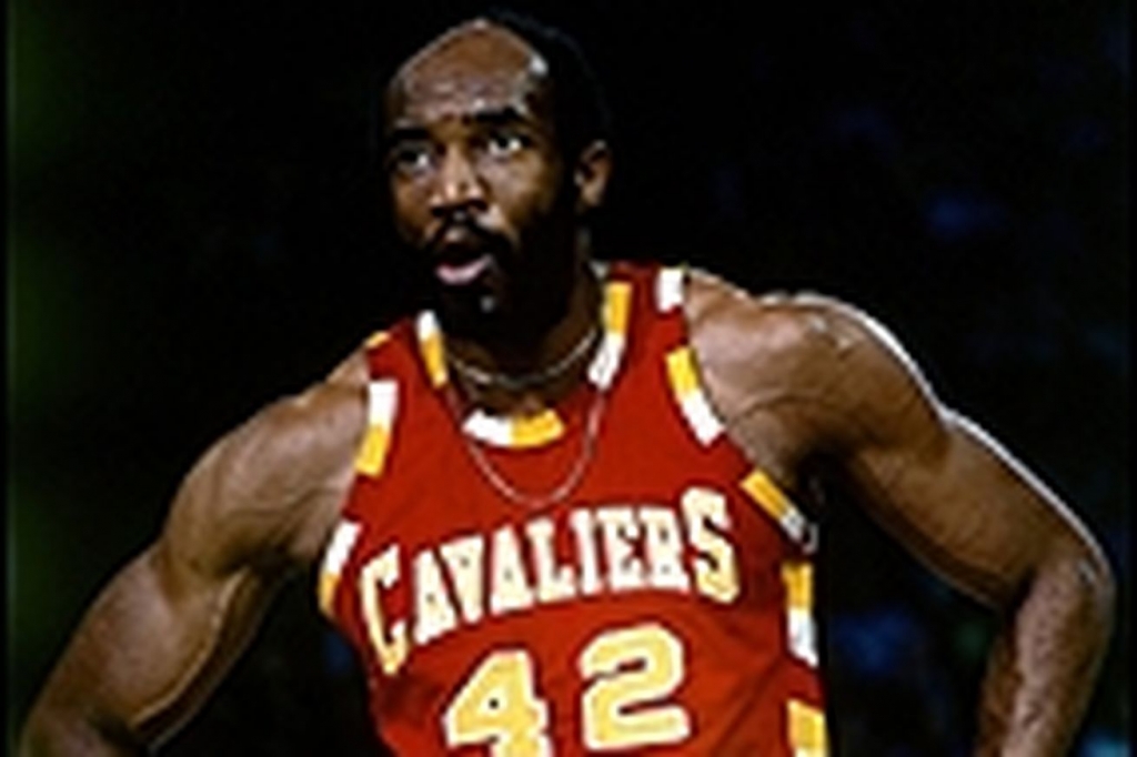 Warriors Legend Nate Thurmond Dies at 74