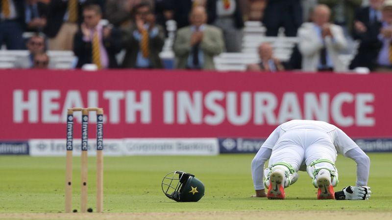 Old Man’ Misbah leads from front with Lord’s ton