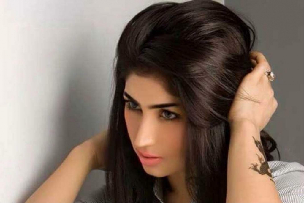 Pakistan's internet sensation Qandeel Baloch shot dead in Multan