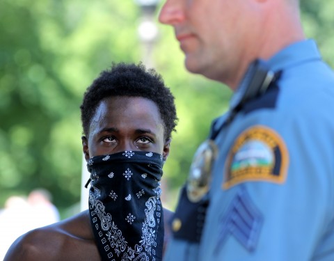 Police clearing out protesters from Summit Avenue