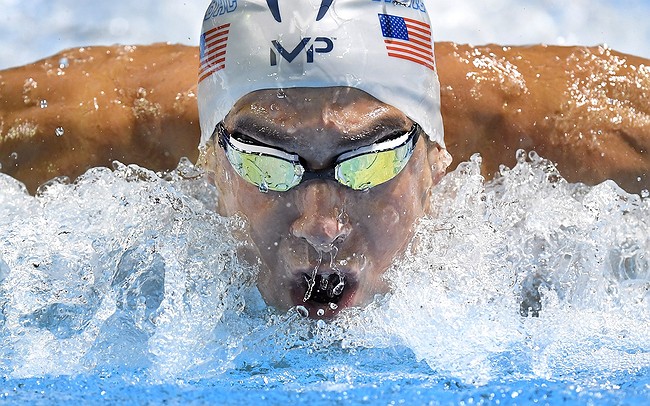 Michael Phelps' Son Boomer Cheers Him On During Olympic Qualifying Rounds!