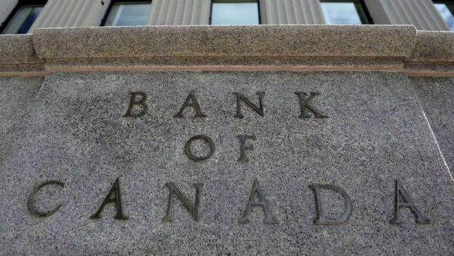 The Bank of Canada kept its trend-setting interest rate locked at 0.5 per cent on Wednesday