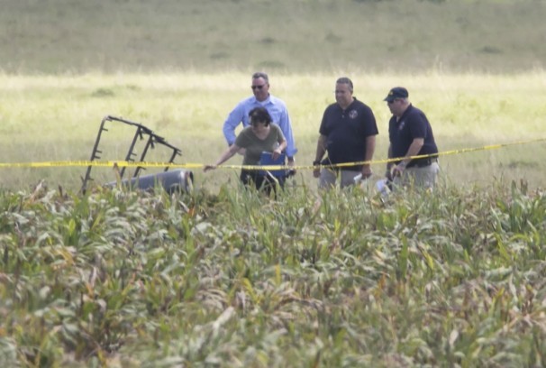 Hot air balloon carrying 16 crashes in US: Reports