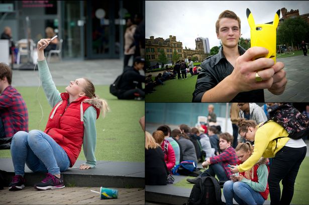 Vincent Cole

Pokemon Go users in Cathedral Gardens