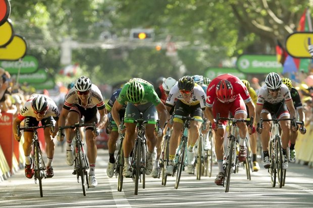 Tinkoff’s Peter Sagan beats Alexander Kristoff of Katusha on the line in Berne
Chris Graythen  Getty Images