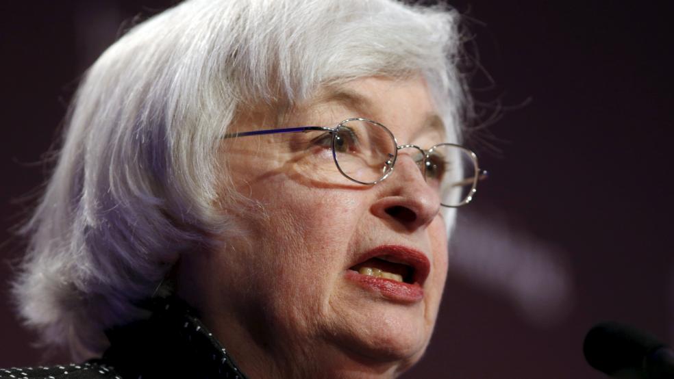 A More Hawkish Yellen Clears the Way for a Rate Hike                 

     

     KEVIN LAMARQUE