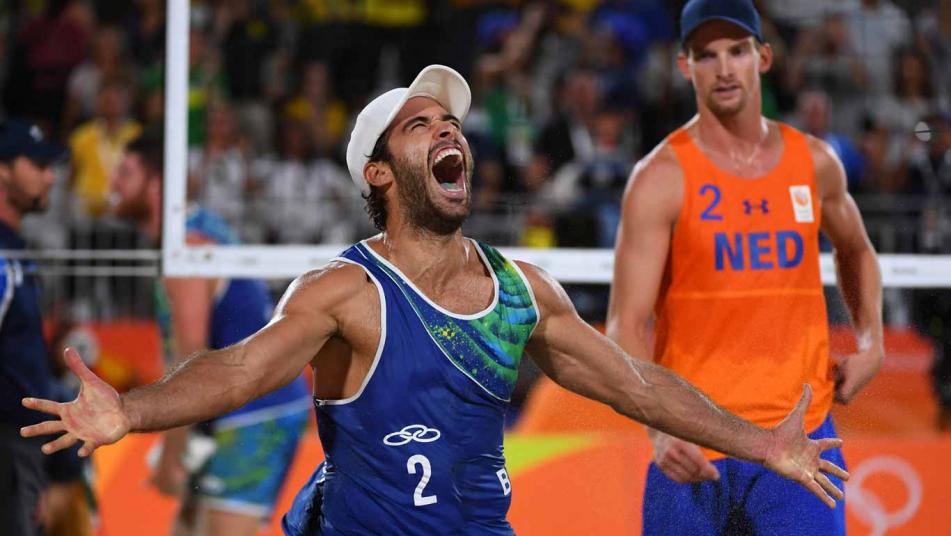 Top four settled down in Olympic men's beach volleyball