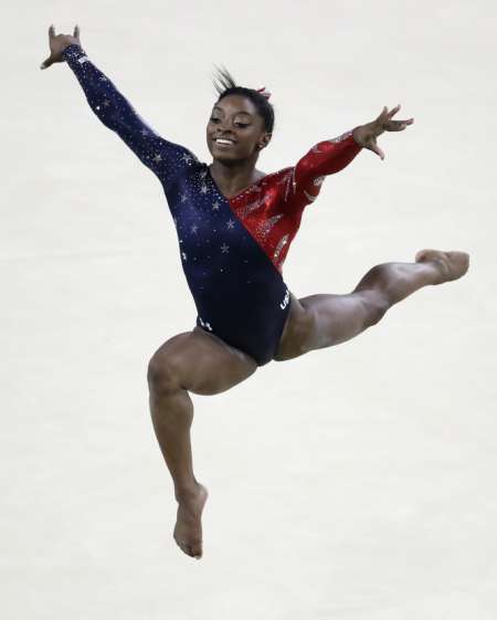 Raisman edges past Gabby Douglas for second spot in individual all-around