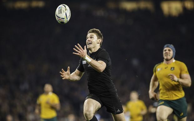 Beauden Barrett scores a sensational try in the Rugby World Cup final