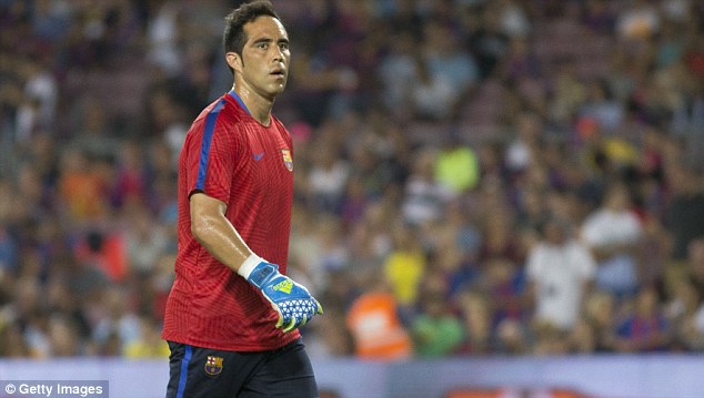 Claudio Bravo will arrive at Manchester City and immediately fit into Pep Guardiola's plan