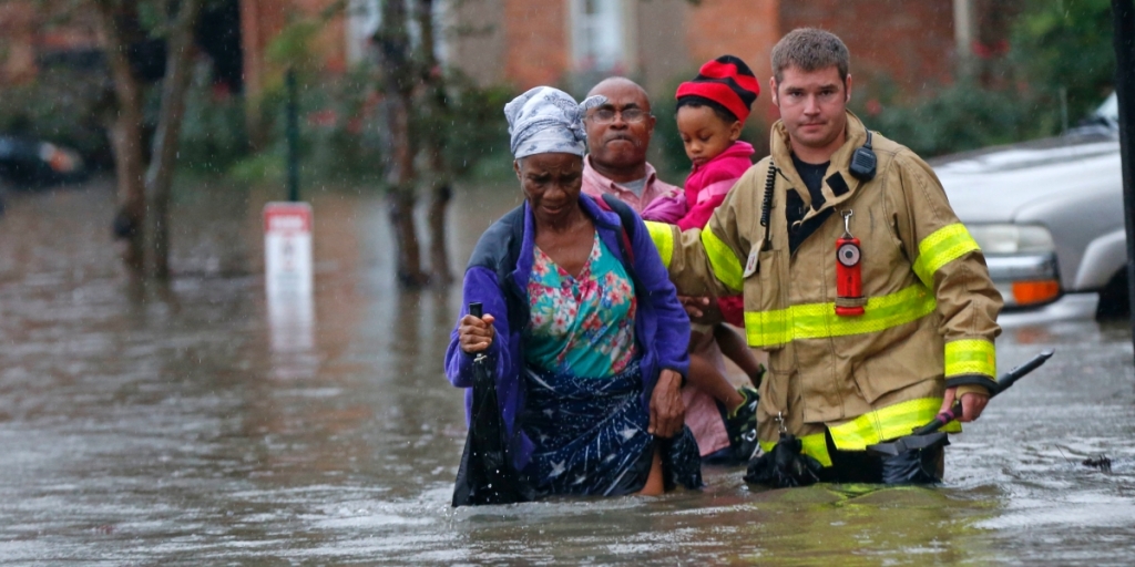 Details on 'Apocalyptic&#39 Rainfall Flooding Louisiana With At Least Three Reported Dead    Around three months worth of rain fell in one night