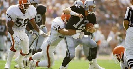 Ex-USC and Raiders QB Marinovich arrested naked with drugs