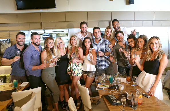 039;Bachelor In Paradise&#039 Returns To Mexico For Season 2 As Cast Gathers To Watch The Premiere At Mixology101