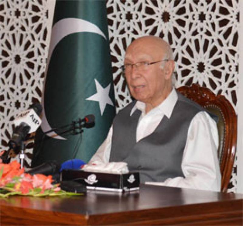 Pakistan proposes India exclusive dialogue on Kashmir Sartaj