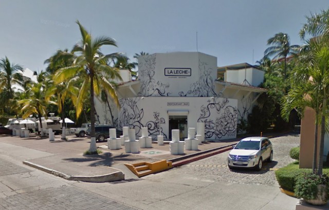 Gunmen abduct people from Mexican resort city restaurant