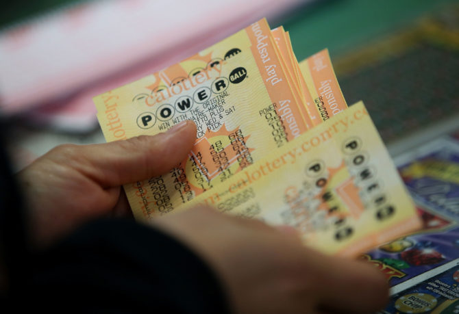 Saturday's winning Powerball numbers