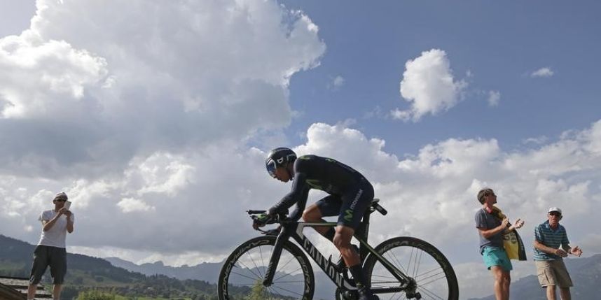 Quintana grabs red jersey after Lagutin wins stage eight