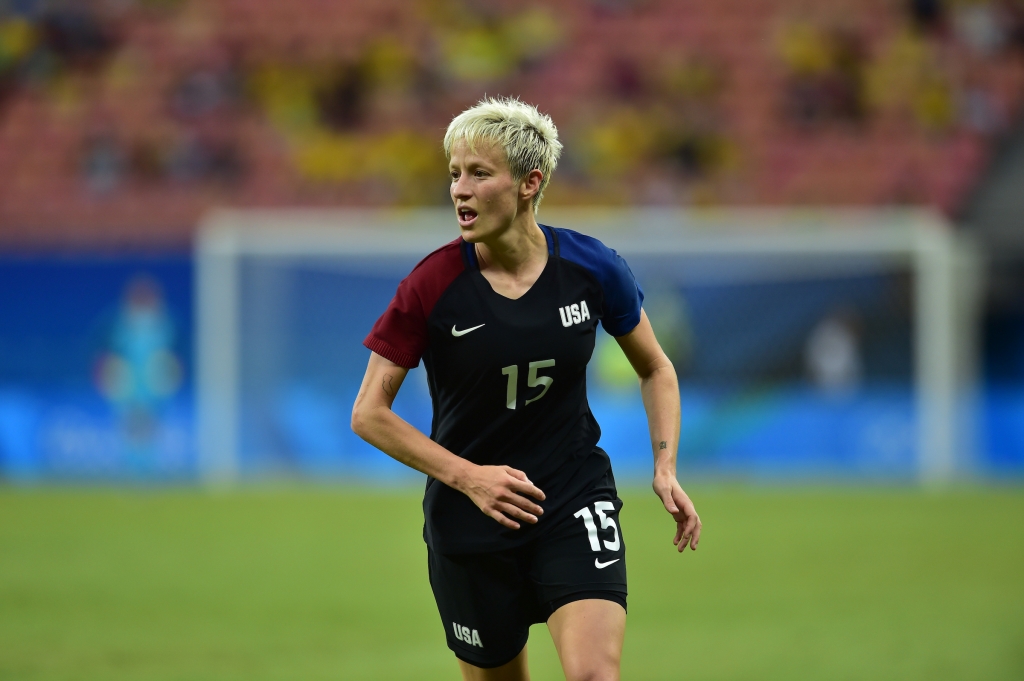 The USWNT and Colombia are all even 1-1 in second half action in Group G play during the 2016 Olympics at Amazonia Arena