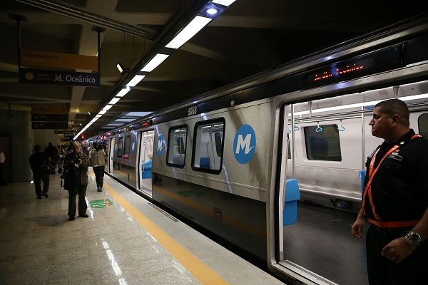 30 2016 shows the metro line 4 train in the Jardim Oceacino station of metro line 4 in Barra da Tijuca in Rio de Janeiro Brazil