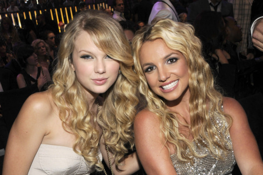 2008 MTV Video Music Awards- Backstage and Audience